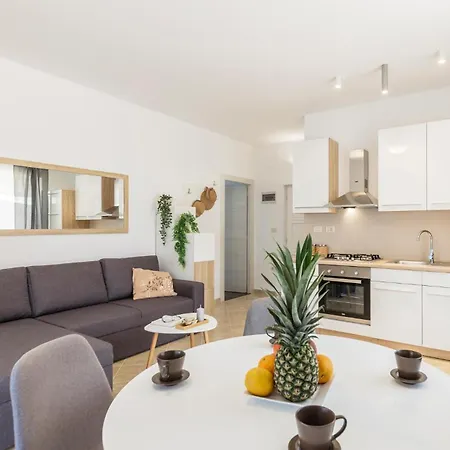 Apartment In With Kitchen
